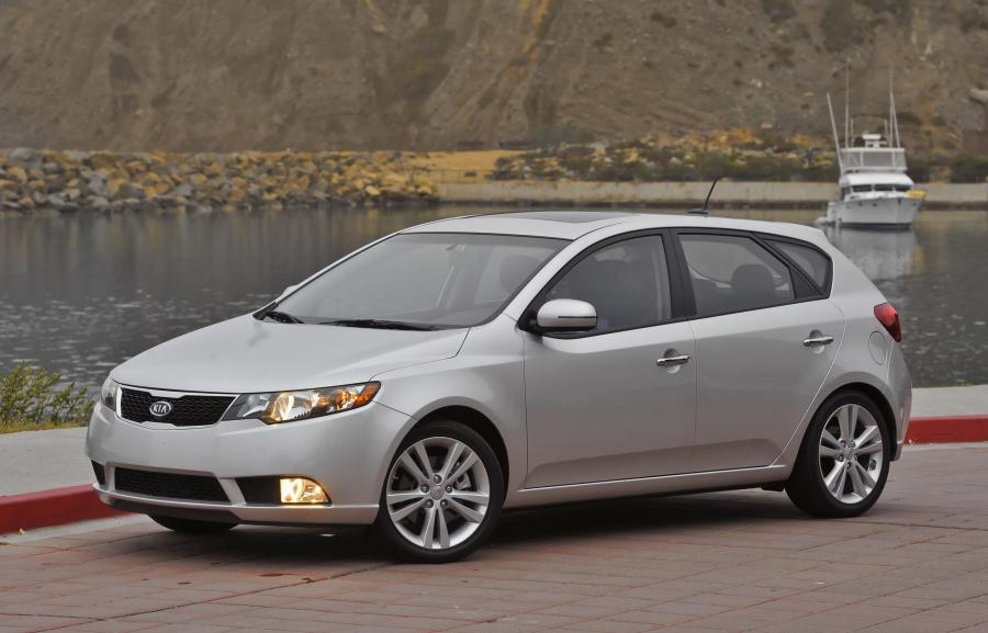  Kia Forte 5-Door 2011 года  (фото 78 из 89)